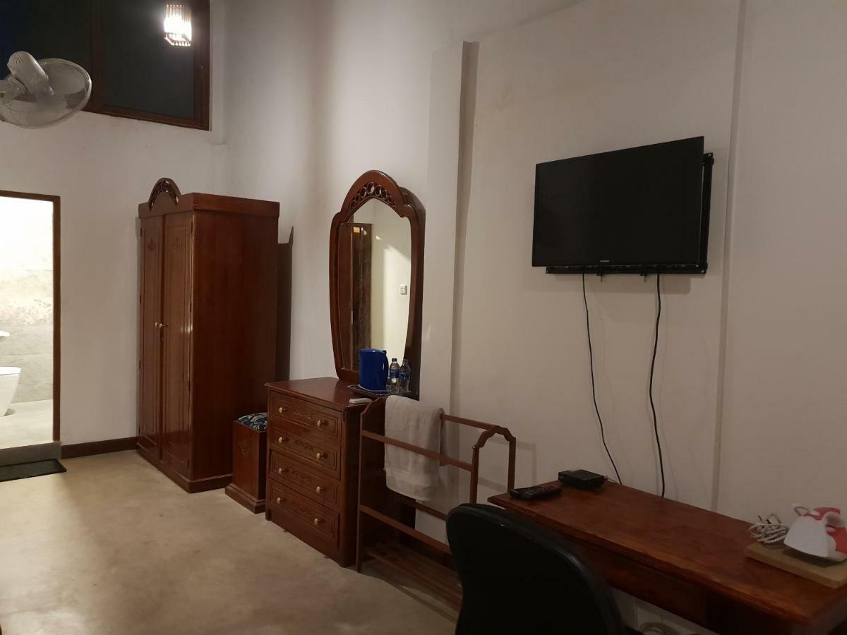 Trellis Homes Коломбо Екстериор снимка
